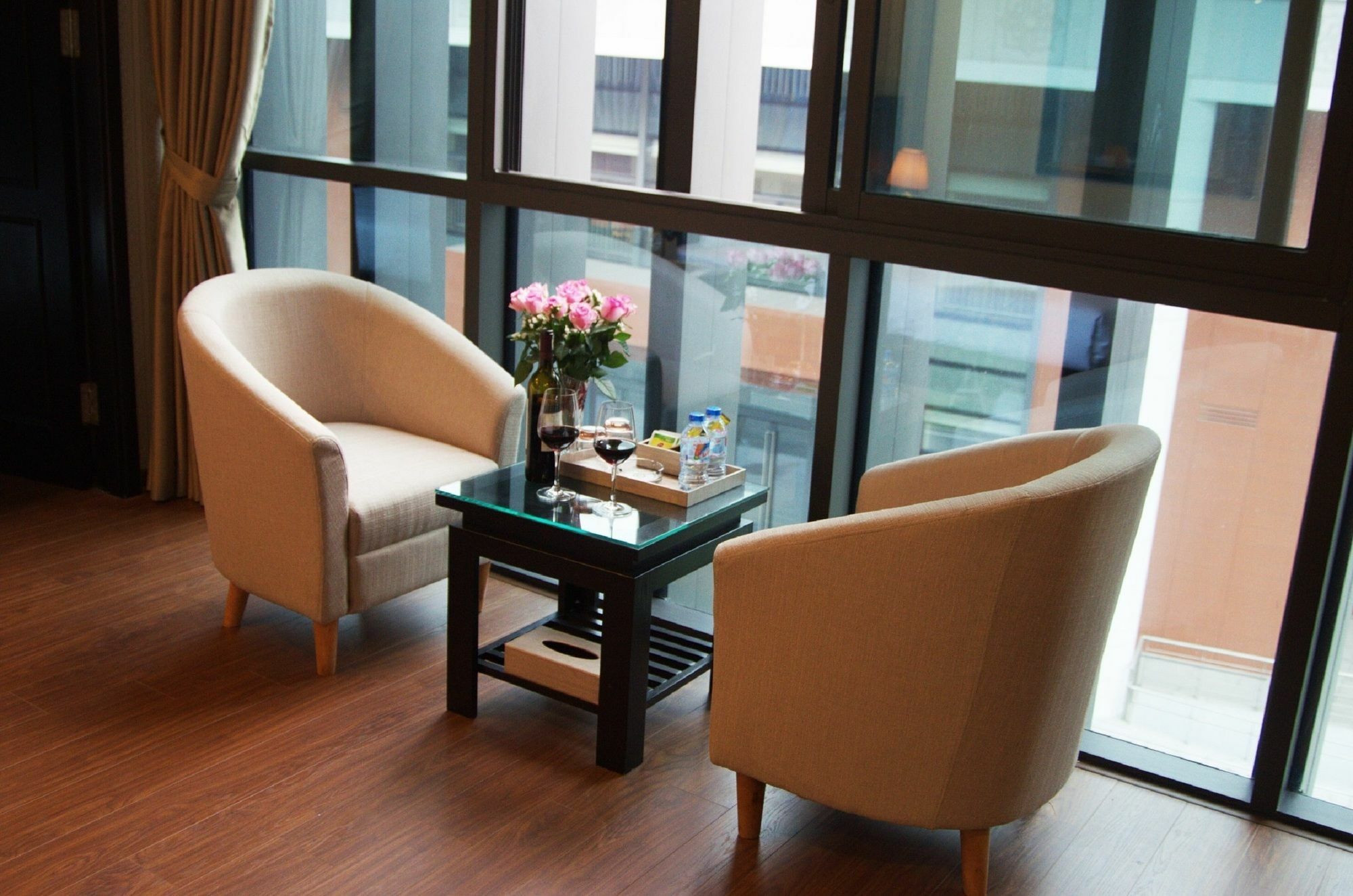 โรงแรมท็อป ฮานอย ภายนอก รูปภาพ